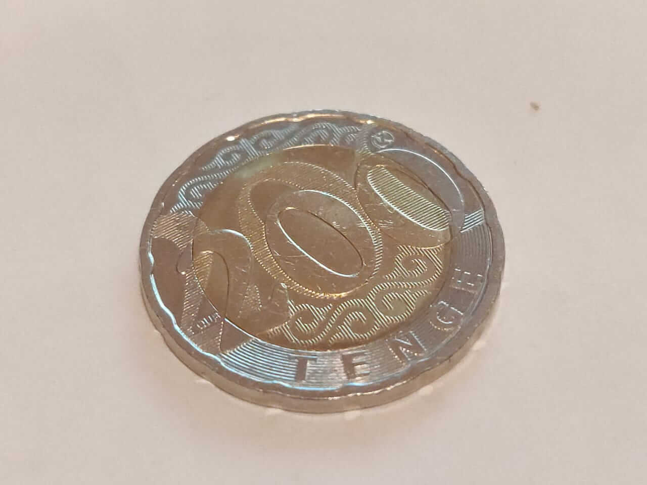 В Казахстане в начале года выпущена монета 200 тенге
